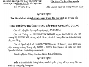 Quyết định ban hành hồ sơ, sổ sách dùng chung trong đào tạo trình độ Trung cấp